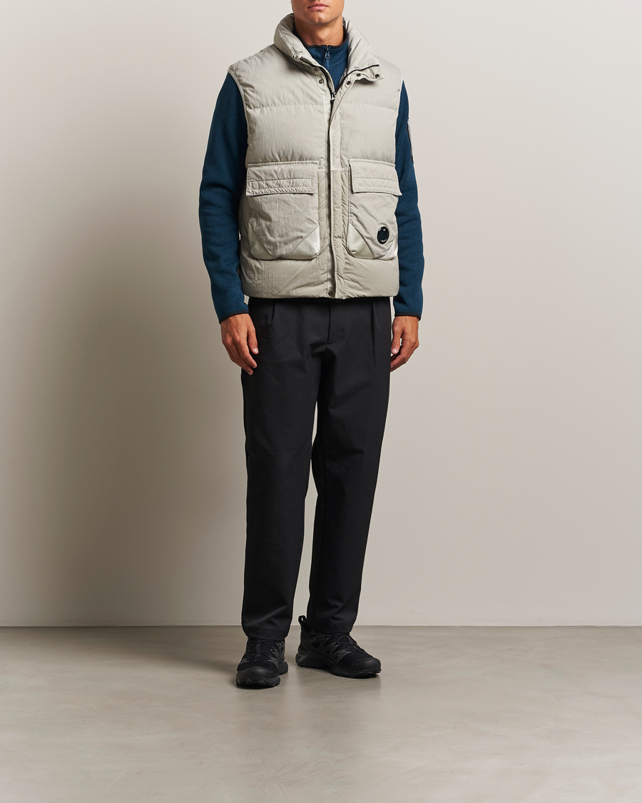 Men | Gilets | C.P. Company | Eco Chrome Mixed Down Vest Light Grey