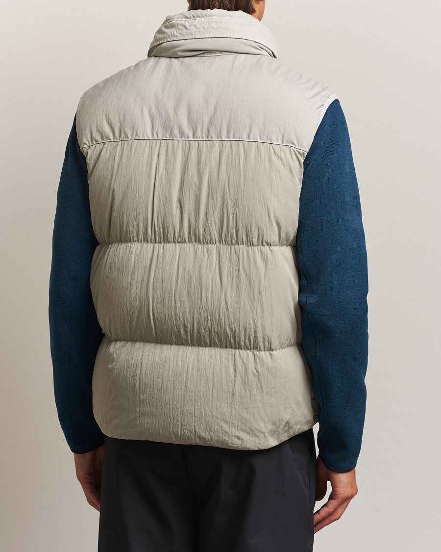 Men | Gilets | C.P. Company | Eco Chrome Mixed Down Vest Light Grey