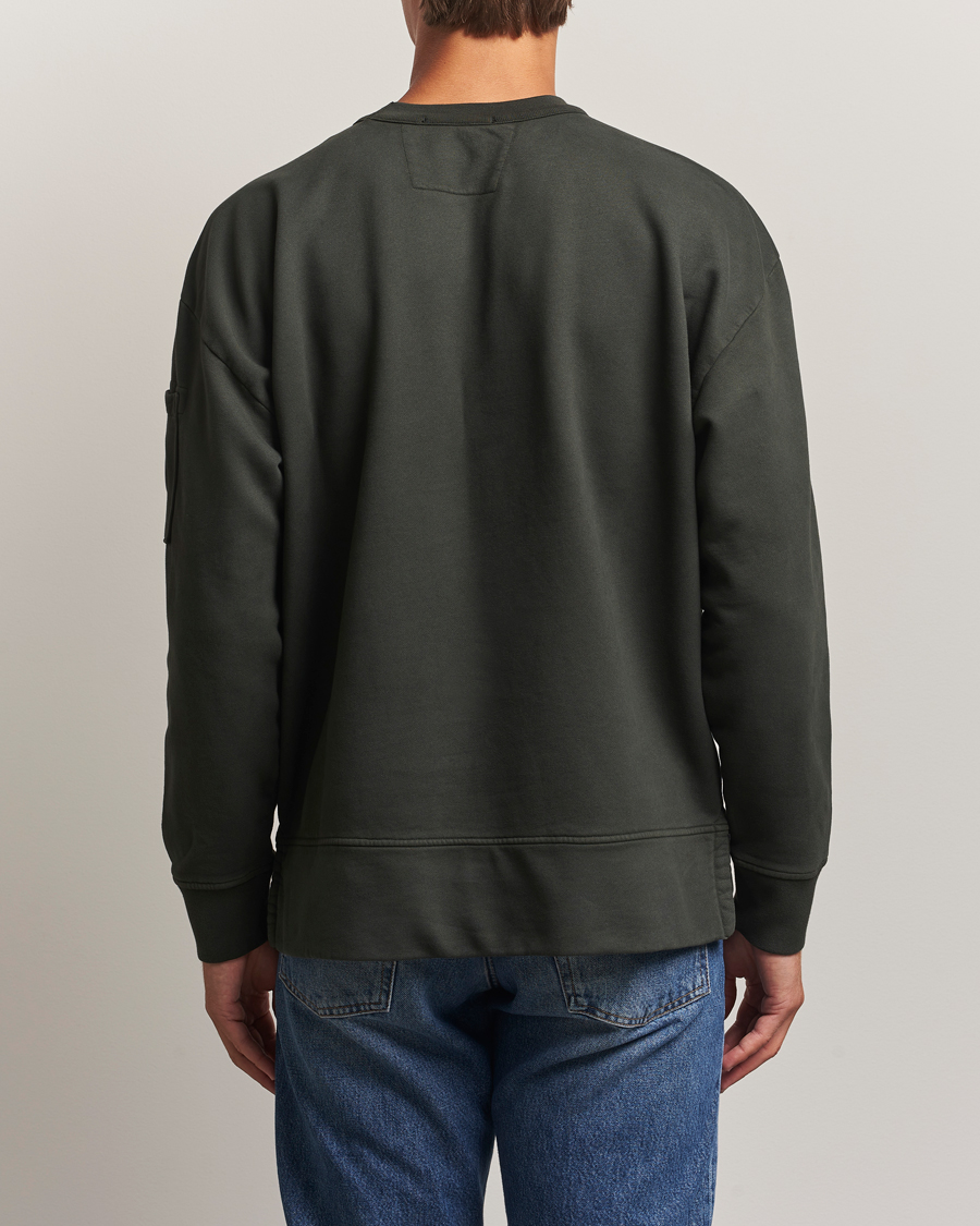 Men | Sweaters & Knitwear | C.P. Company | Brushed Emerized Fleece Lens Sweatshirt Dark Green