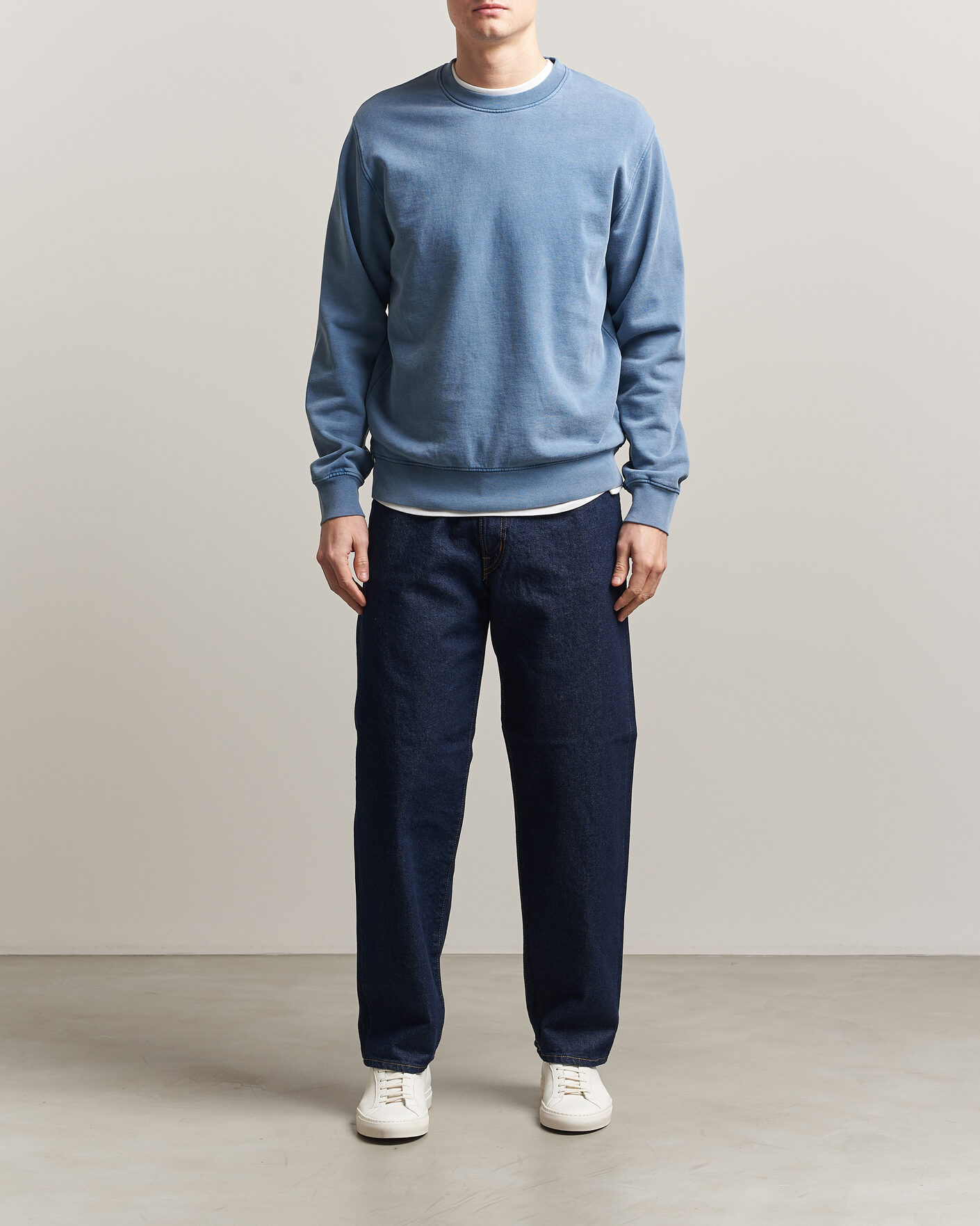 Men | Sweaters & Knitwear | Colorful Standard | Classic Organic Crew Neck Sweat Faded Indigo