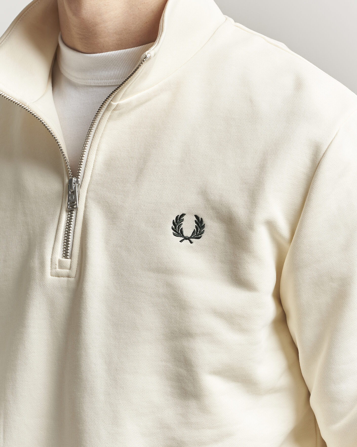 Men | Sweaters & Knitwear | Fred Perry | Half Zip Sweatshirt Ecru