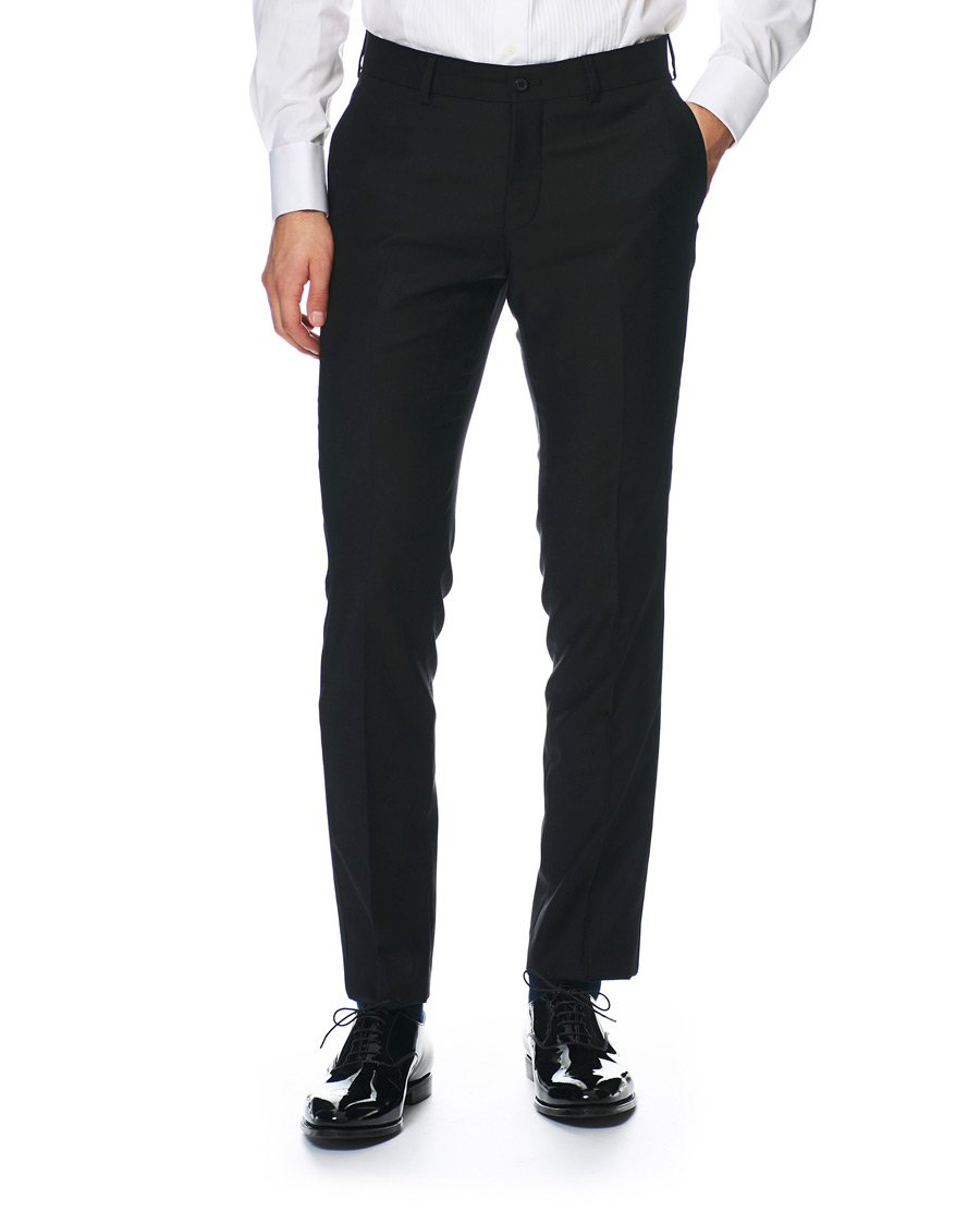 Jinatra Tuxedo Black at CareOfCarl.com