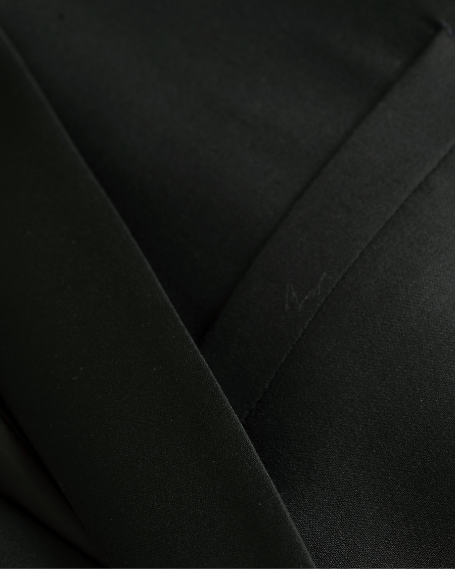 Jinatra Tuxedo Black at CareOfCarl.com