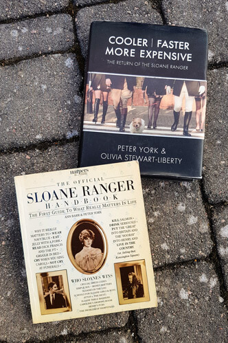 Omslaget till The Official Sloane Ranger Handbook