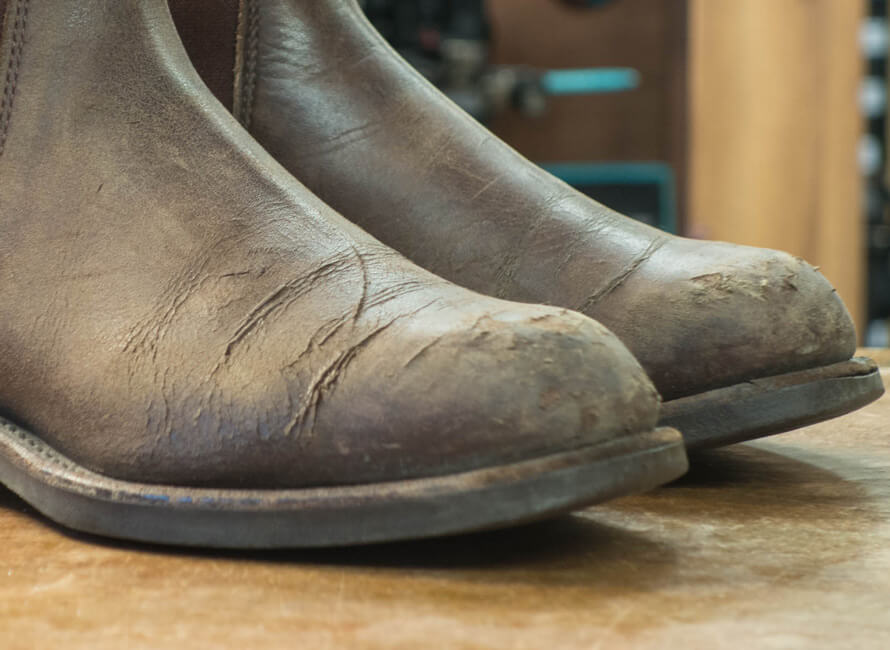 Hvornår skal reparere sko – og hvornår skal man købe nye? | CareOfCarl.dk